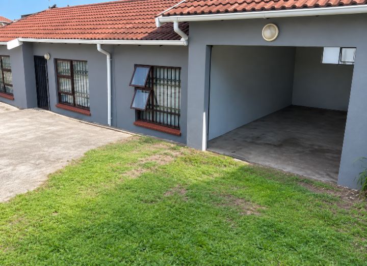 2 Bedroom Property for Sale in Southernwood Eastern Cape